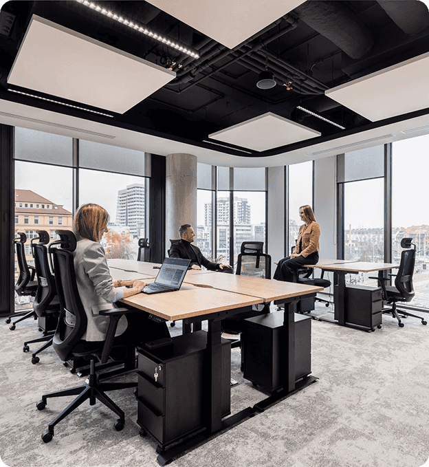 The Shire Wilanów Office Park interior photo 1