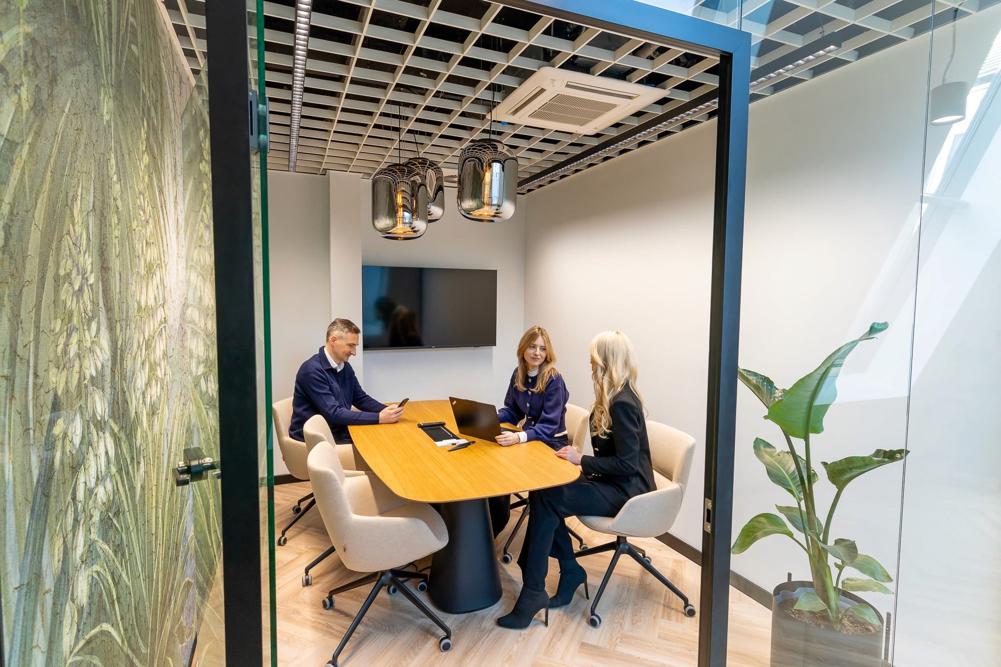 The Shire Wilanów Office Park interior photo 6