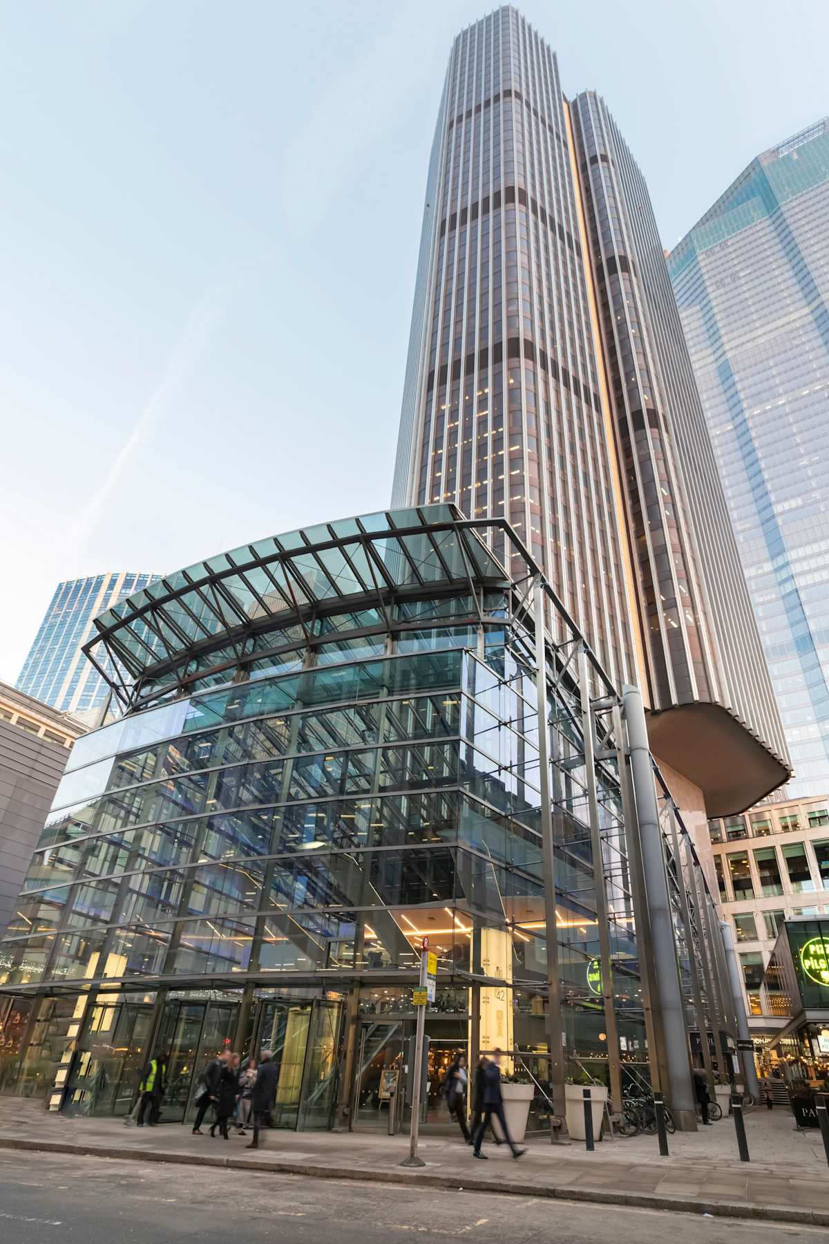 Signature by Regus - London Tower 42 interior photo 1