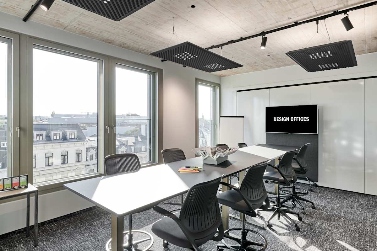 Design Offices Bonn Hauptbahnhof interior photo 2