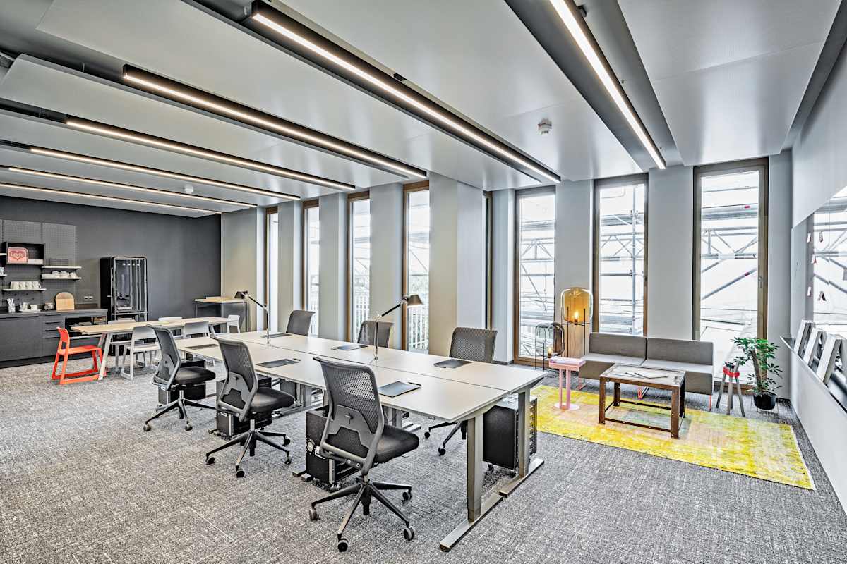 Regus Design Offices, Mediapark interior photo 2