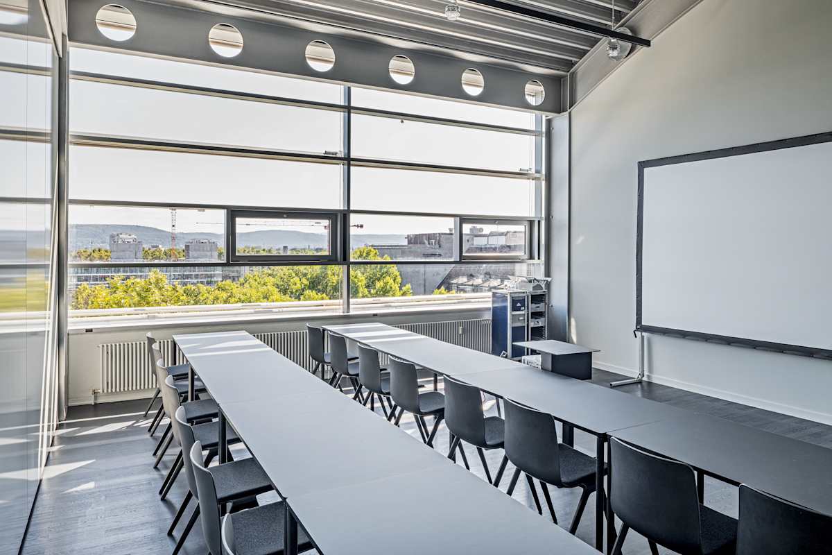 Design Offices Karlsruhe Bahnhofplatz interior photo 3