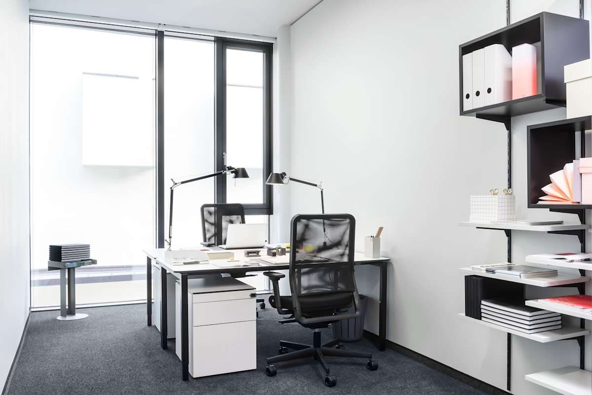 Design Offices Stuttgart Mitte interior photo 3