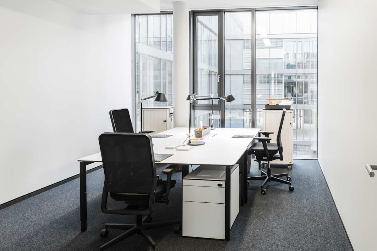 Design Offices Stuttgart Mitte interior photo 8