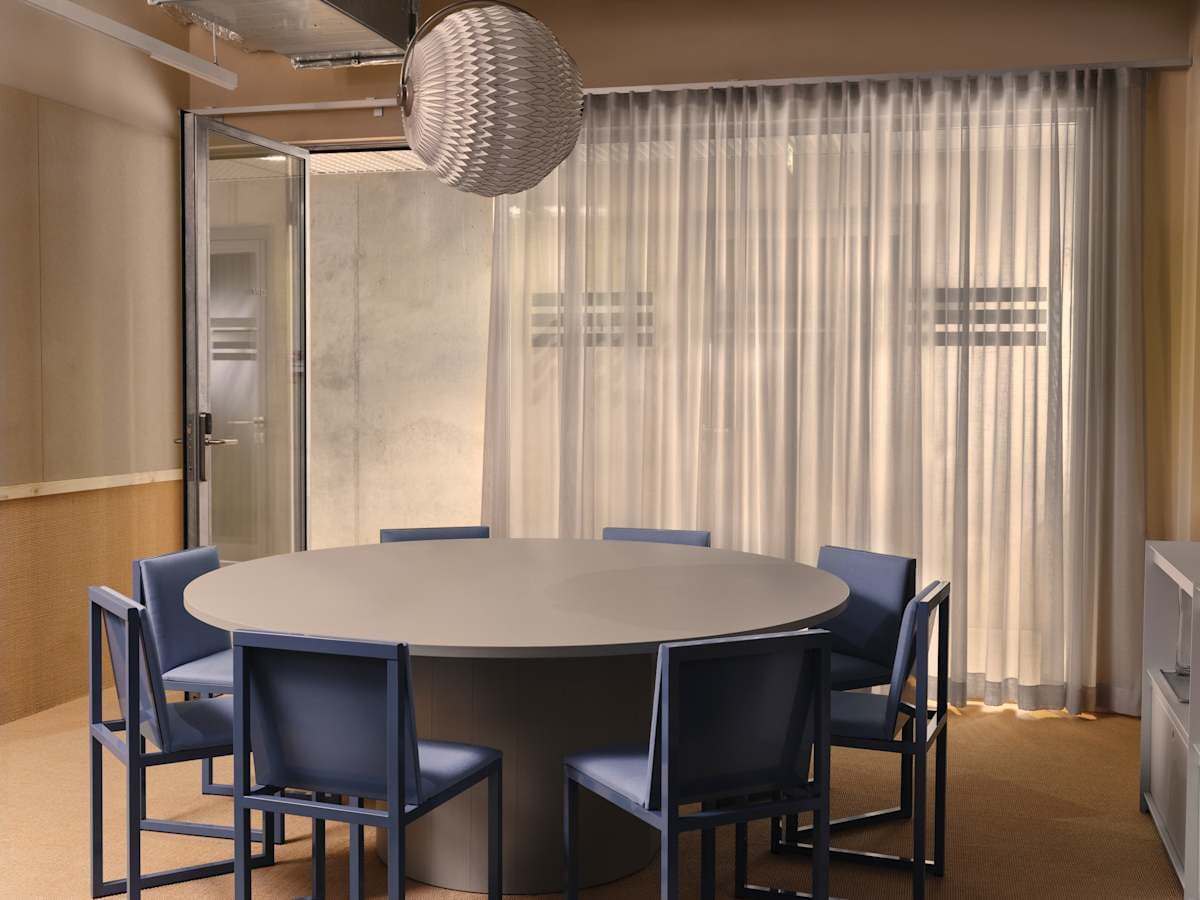 Spaces Pressehaus Podium interior photo 3