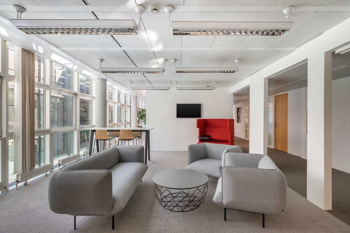 Regus Opera interior photo 5