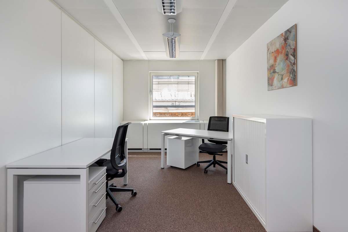 Regus Opera interior photo 9