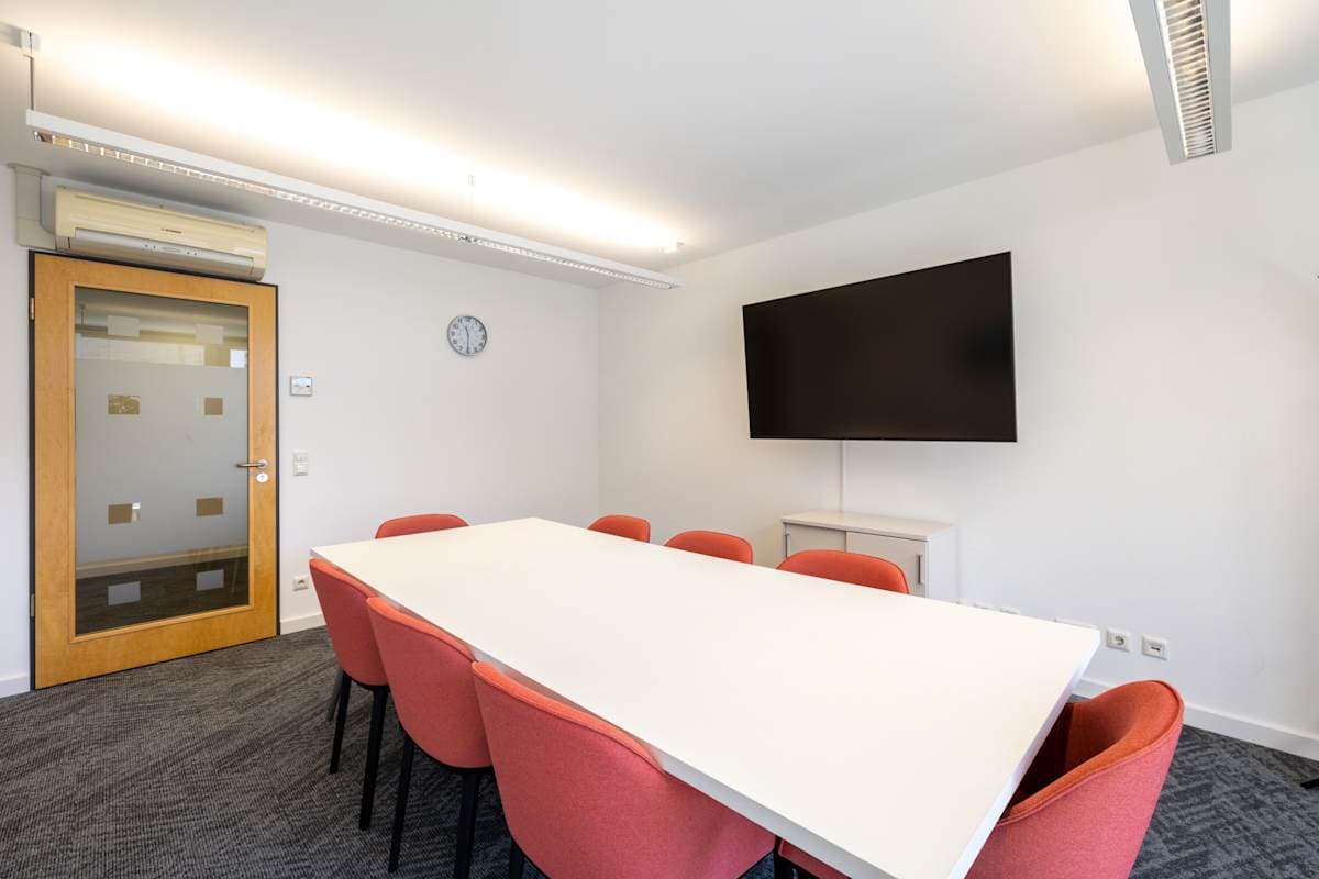 Regus Koenigsallee interior photo 7