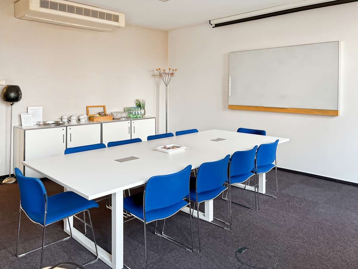 Regus Berlin Quartier Potsdamer Platz interior photo 3