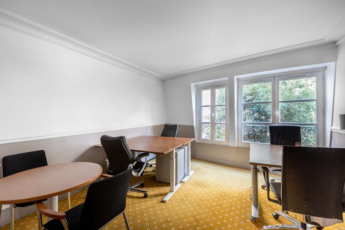 Signature by Regus - Paris, Signature, Georges V Bassano interior photo 8