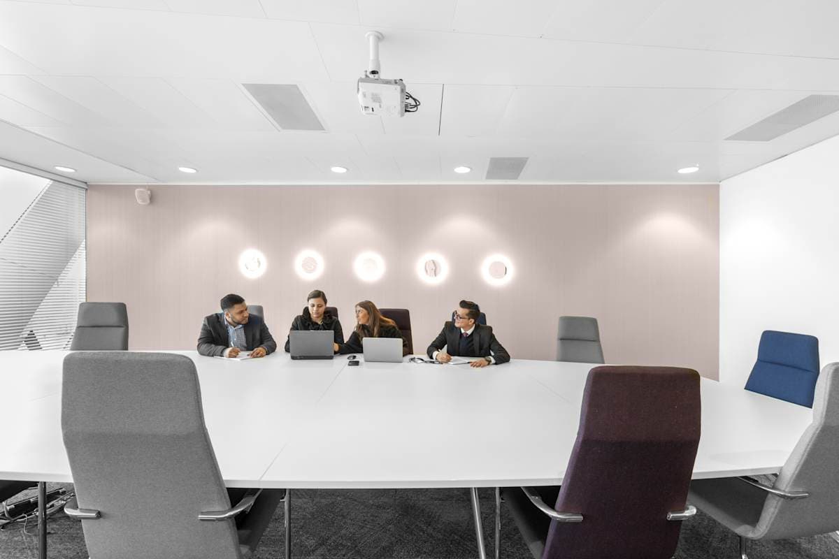Signature by Regus - London, St Mary Axe 28th & 29th Floors interior photo 3