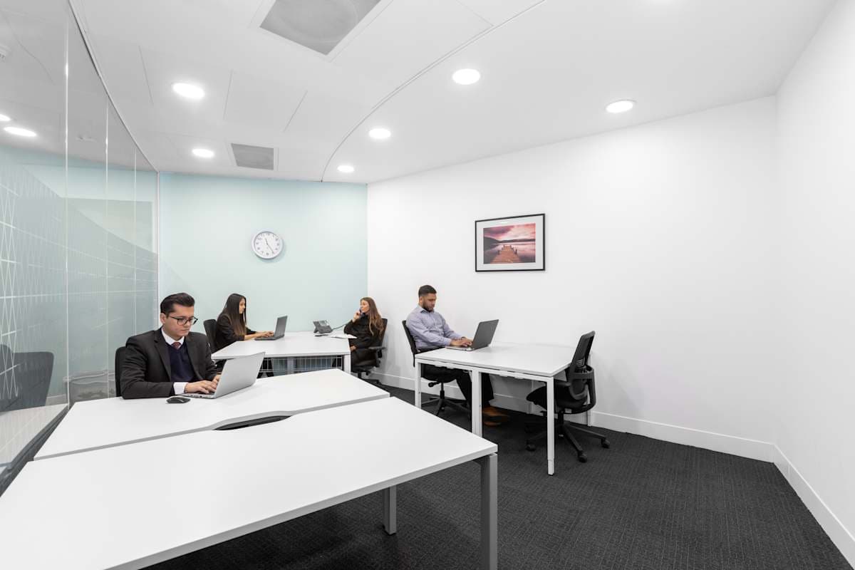 Signature by Regus - London, St Mary Axe 28th & 29th Floors interior photo 9