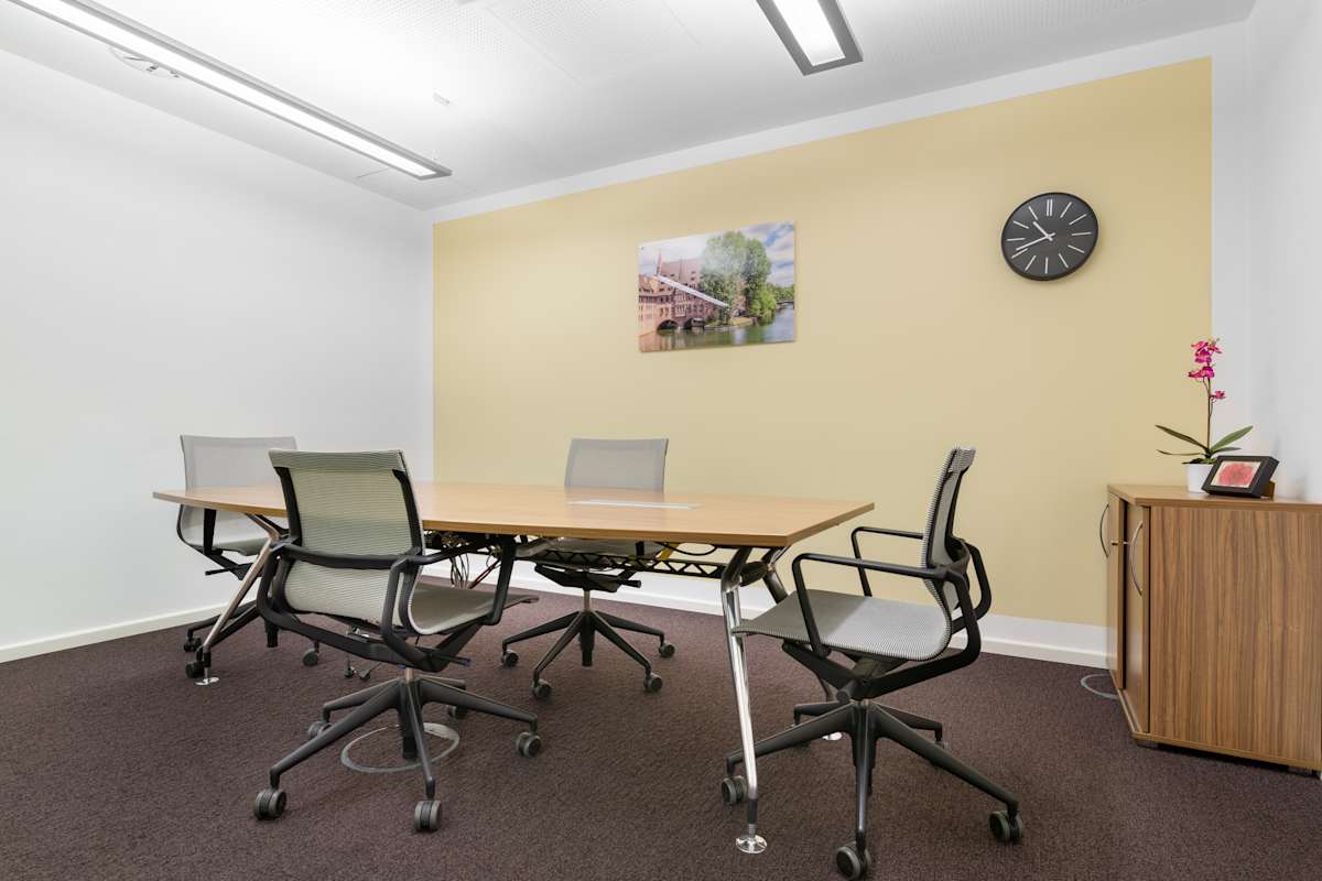 Regus - Nuernberg, City Center ZeltnerEck interior photo 3