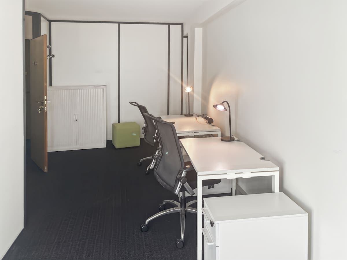 HQ Auteuil interior photo 14