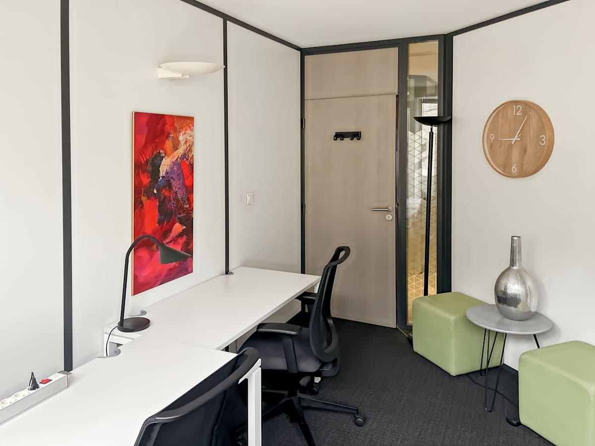 HQ Auteuil interior photo 10