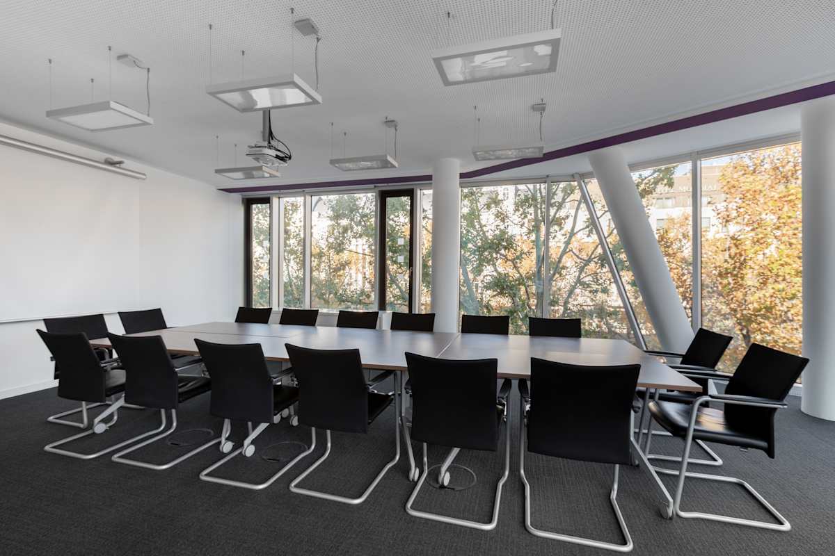 Regus Charlottenburg interior photo 3