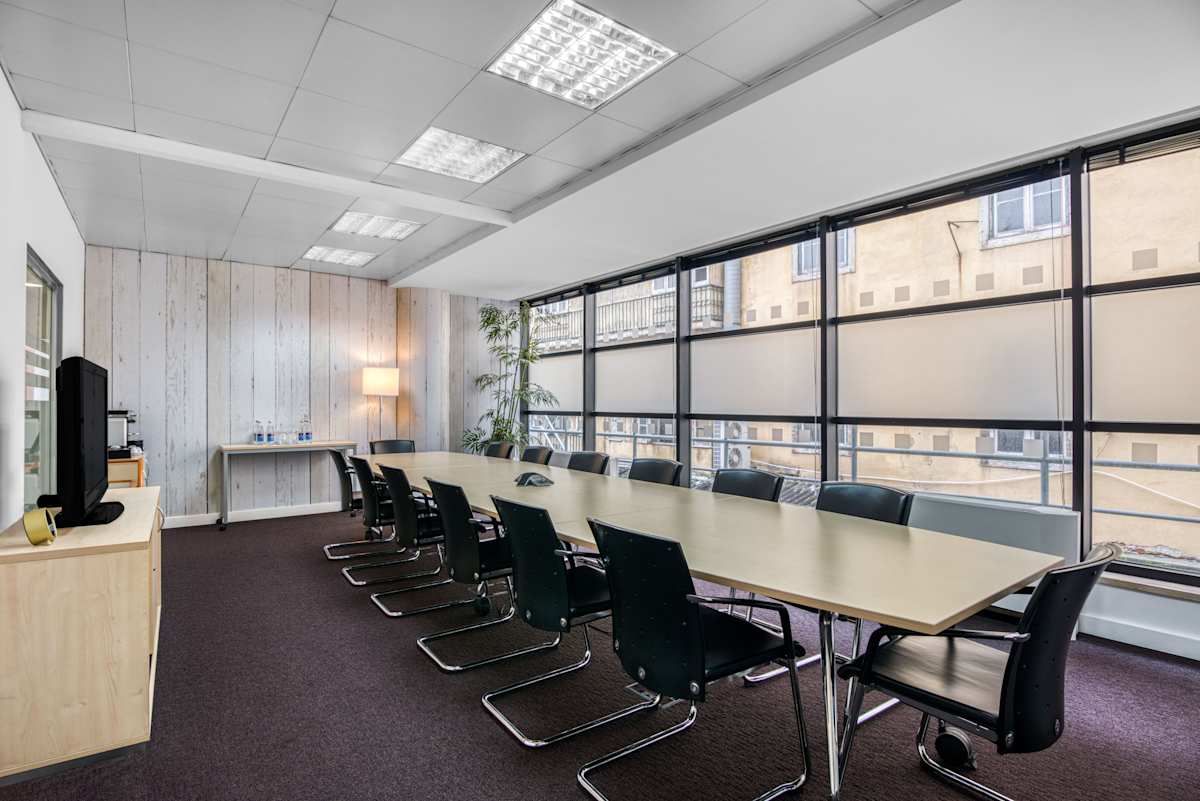 Regus - Lisbon Avenida da Liberdade interior photo 3