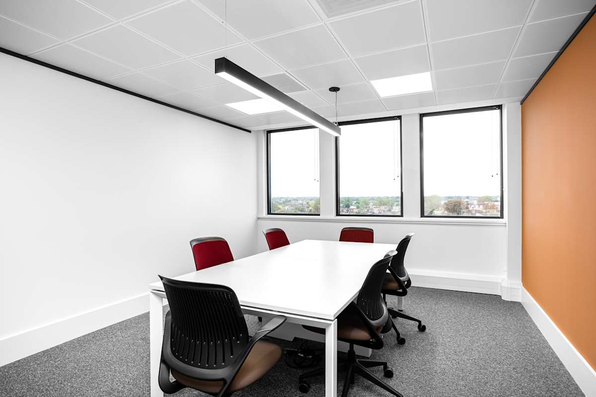 Regus - London, Twickenham interior photo 3