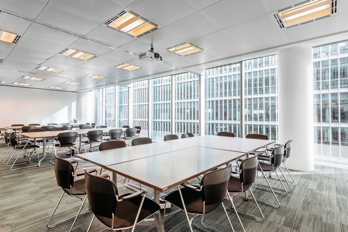 Regus - London, Paddington interior photo 9