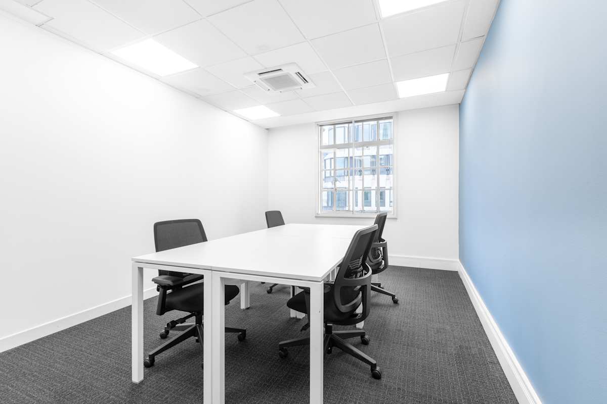 Regus - London, Strand interior photo 8