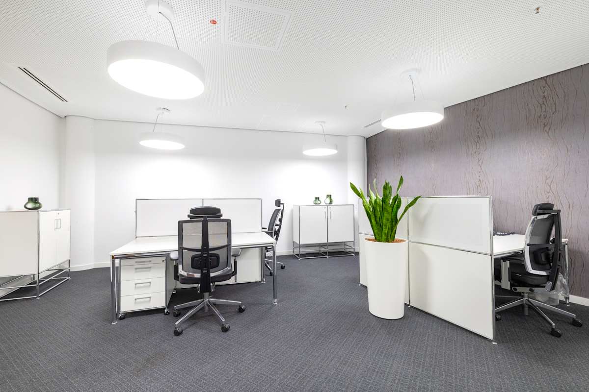 Regus Koe-Bogen interior photo 7