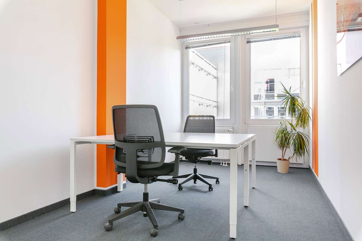 Regus - Munich, Neue Messe Riem interior photo 4