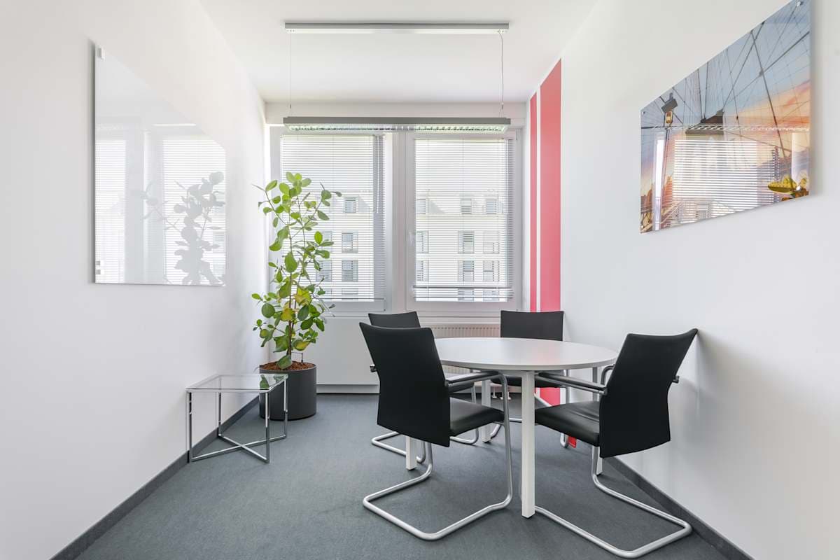 Regus - Munich, Neue Messe Riem interior photo 9