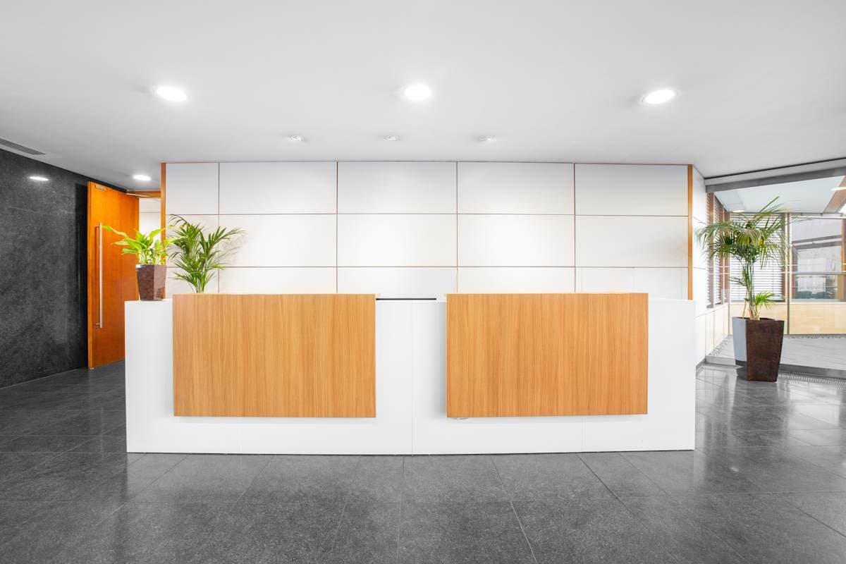 Regus - Heathrow, Stockley Park, The Square interior photo 2
