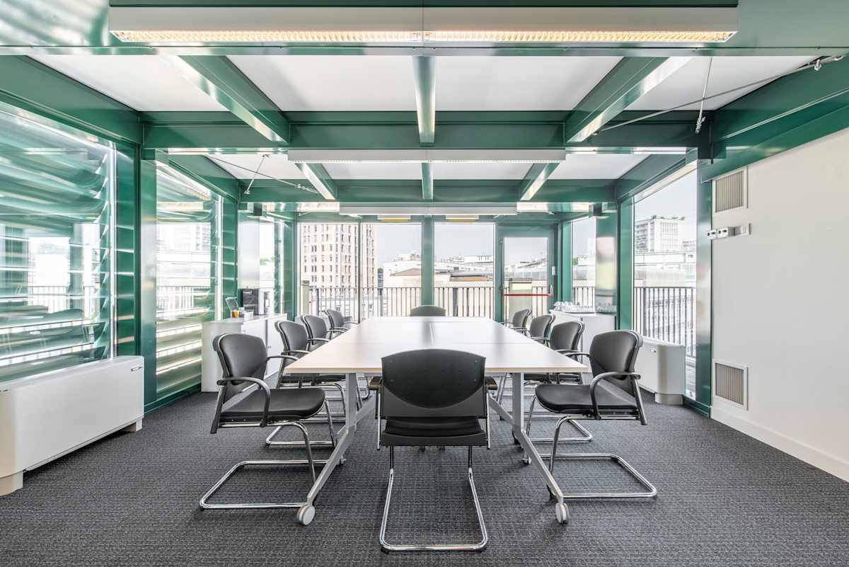 Regus Largo Richini 6 interior photo 5