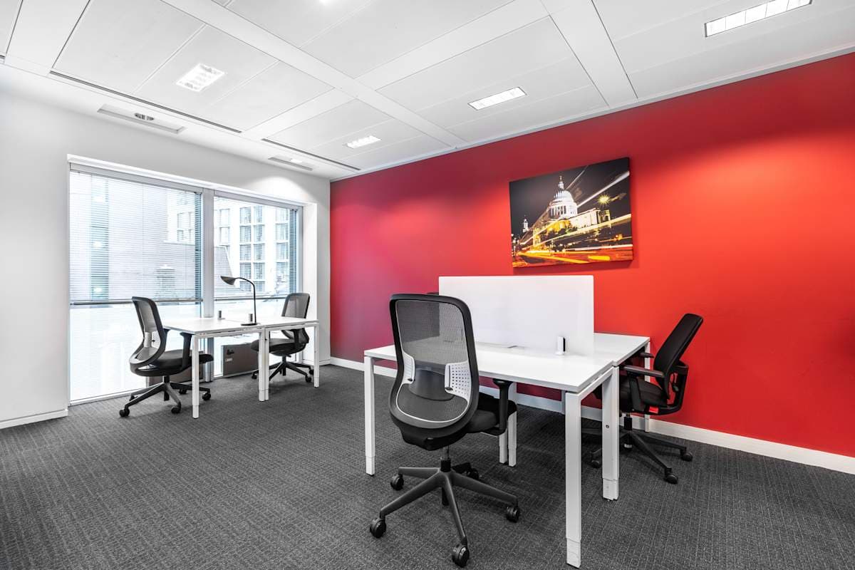 Regus - London, Fenchurch Street Station interior photo 4