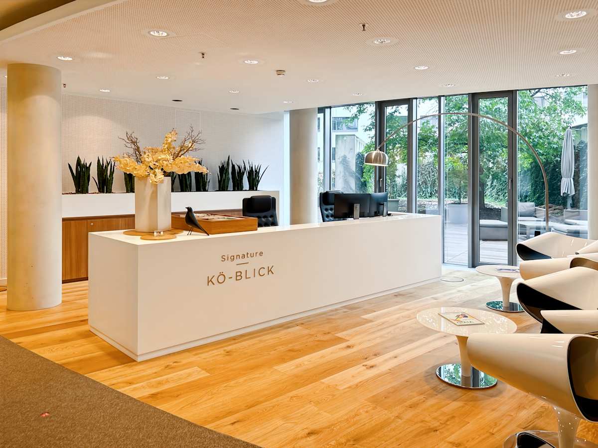 Signature by Regus Dusseldorf Königsallee 61 interior photo 2