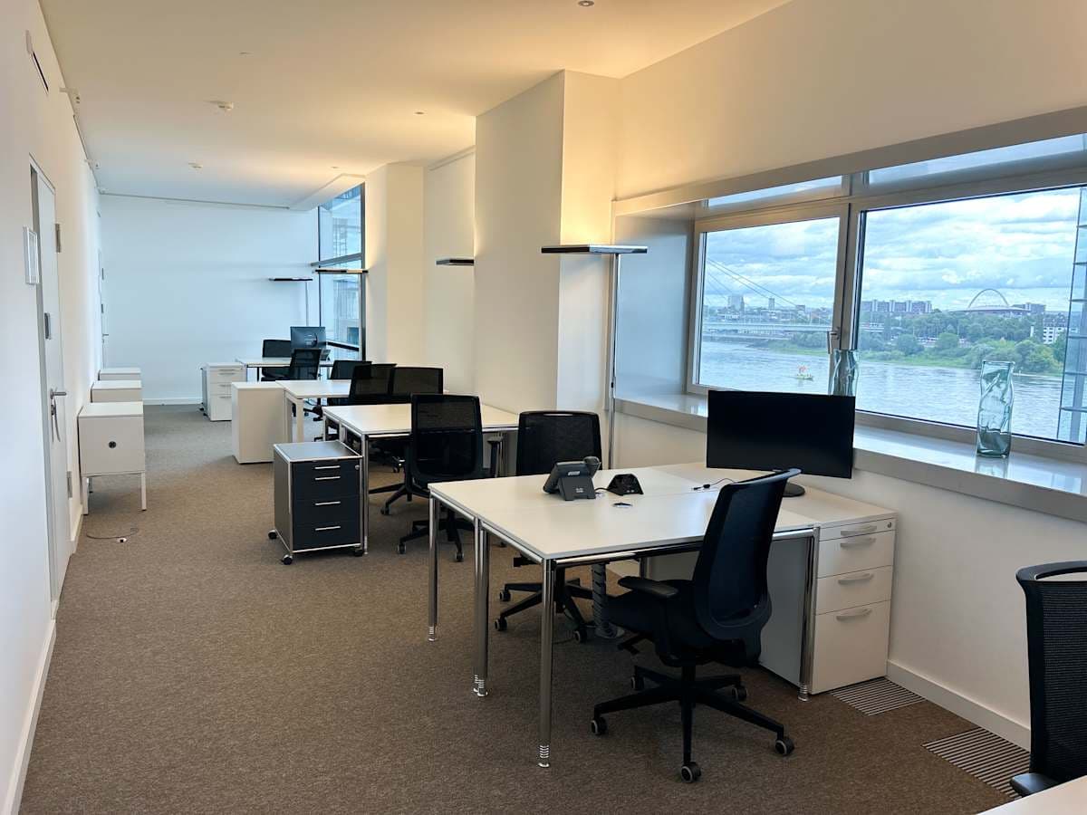 Signature by Regus - Cologne, Signature Kranhaus South interior photo 7