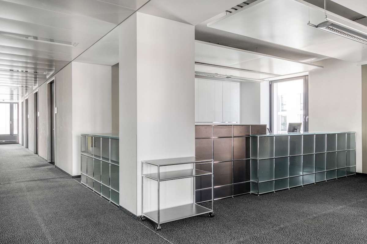 Regus Munich Stachus interior photo 2