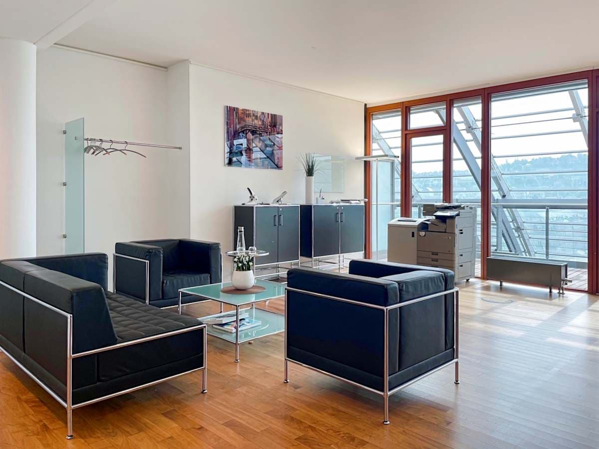 Signature by Regus - Stuttgart, Signature Konigstrasse 26 interior photo 11