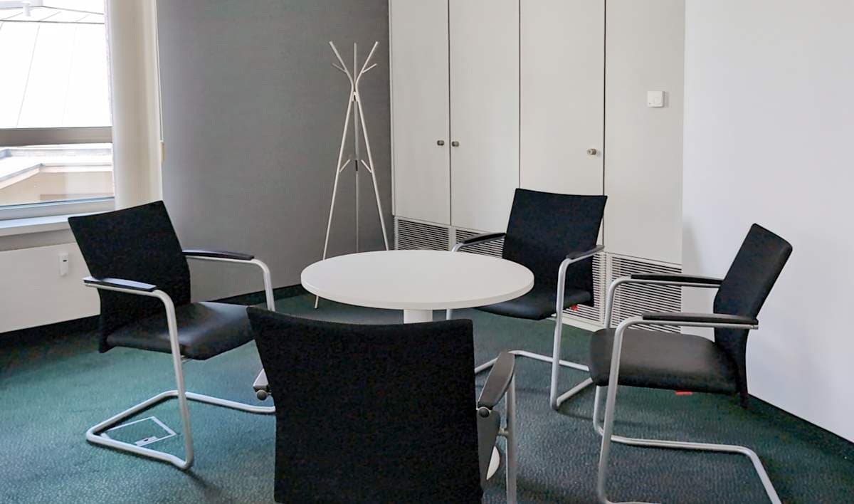 HQ - Frankfurt, Bockenheimer Landstrasse interior photo 9