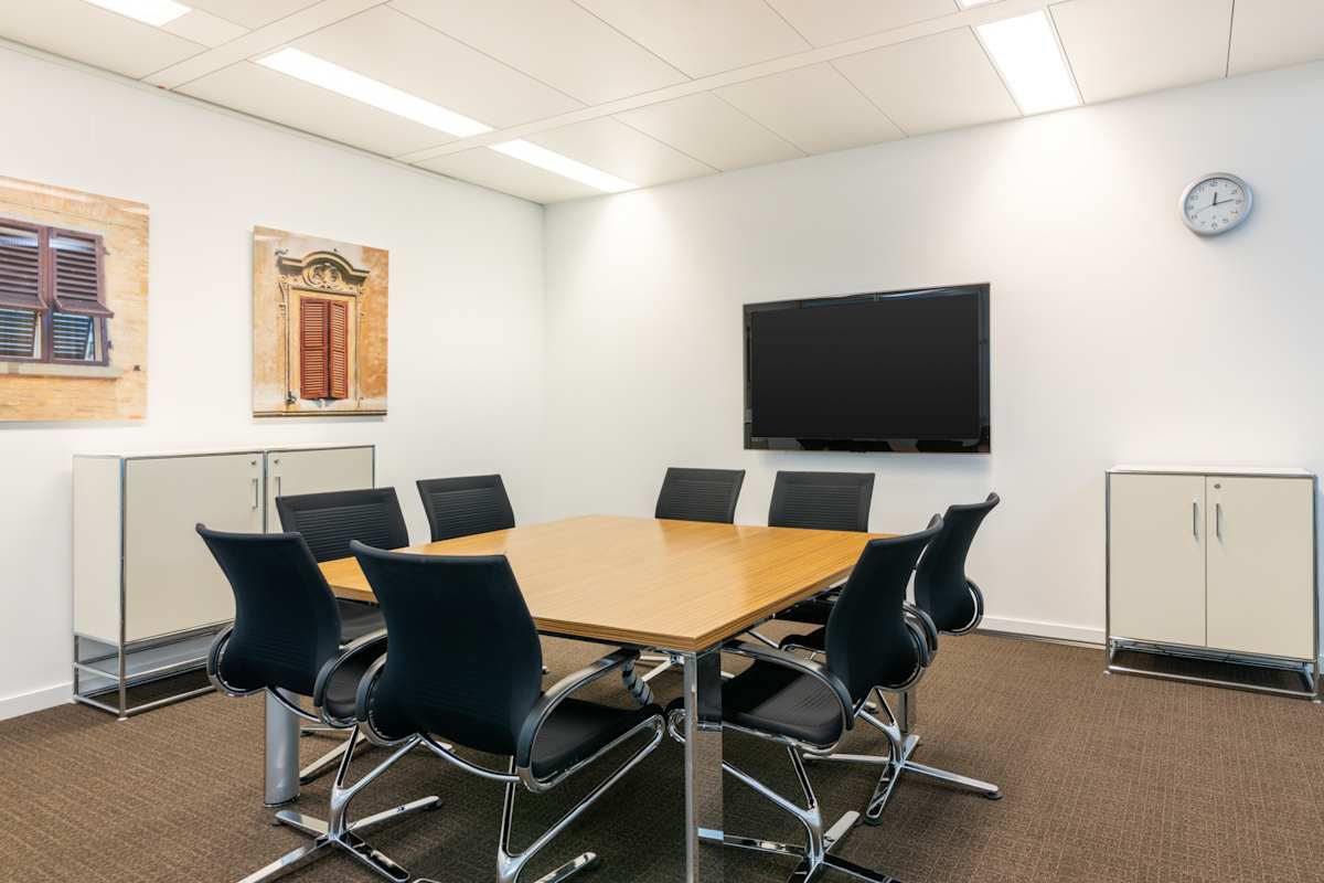 Signature by Regus - Frankfurt, Signature OpernTurm interior photo 9