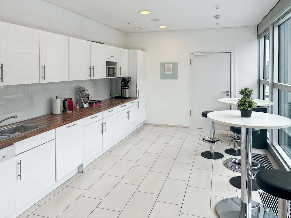 Regus Berlin Hauptbahnhof interior photo 11