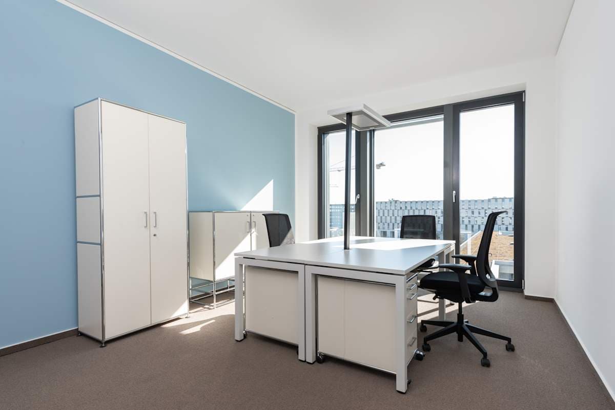 Regus Berlin Brandenburg Airport interior photo 4