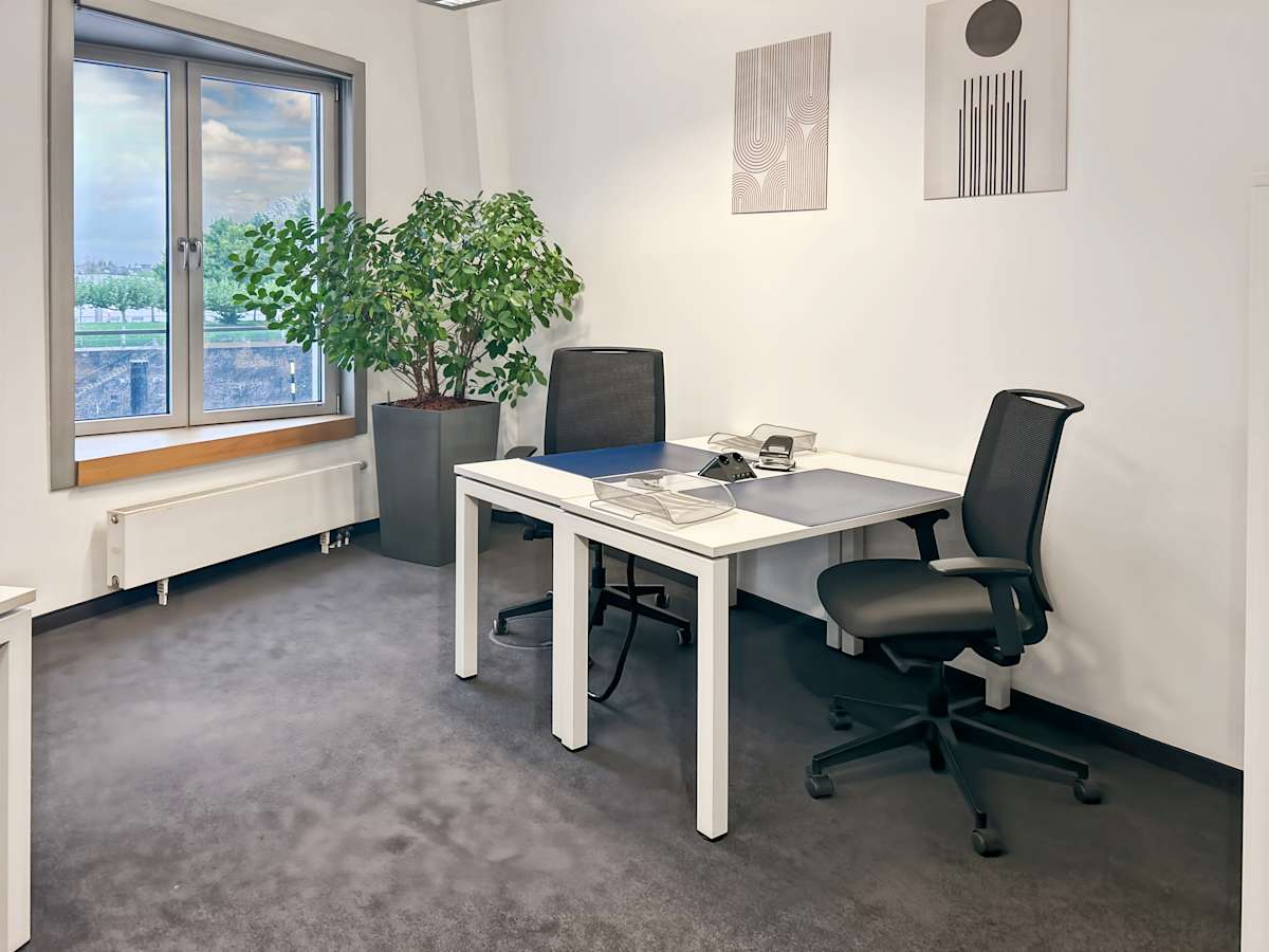 Regus Neuer Zollhof interior photo 4
