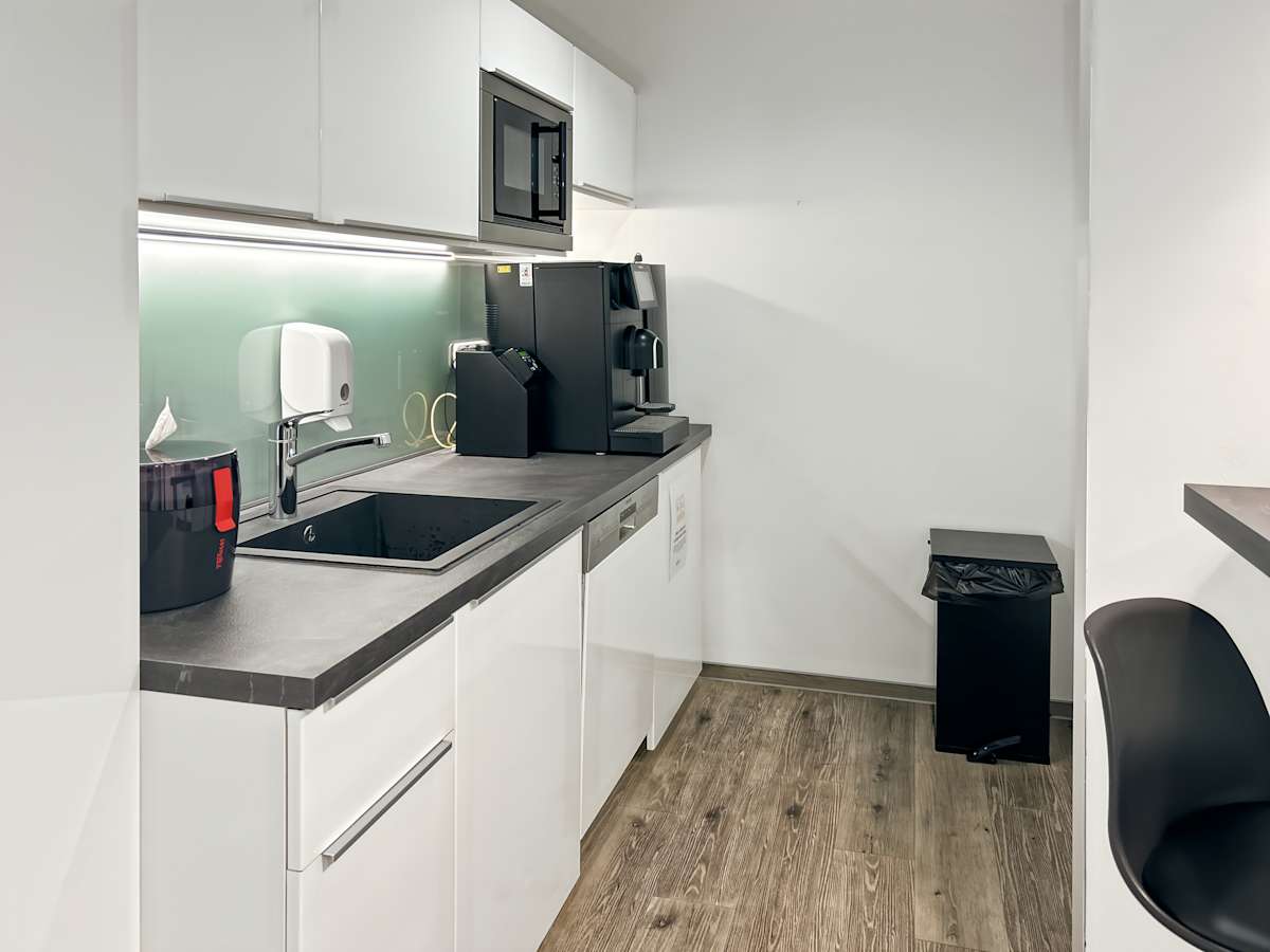 Regus Neuer Zollhof interior photo 6