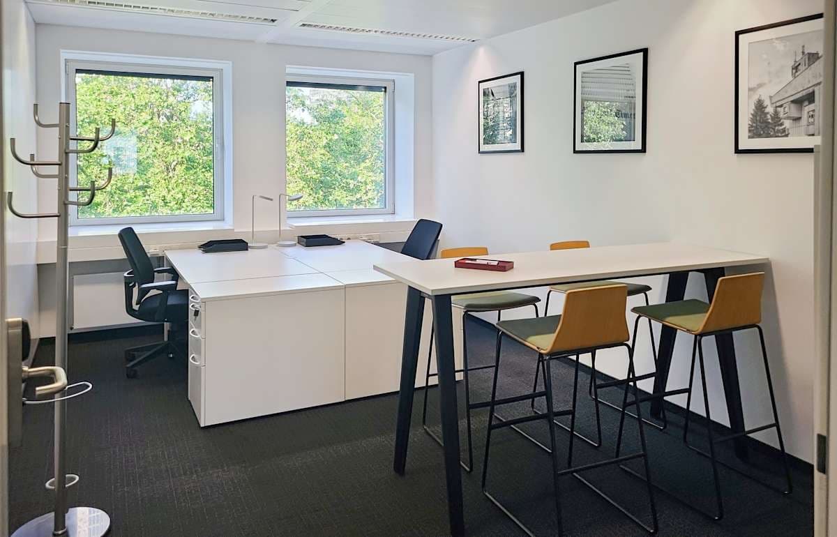 HQ - Frankfurt, Westend Fair interior photo 8