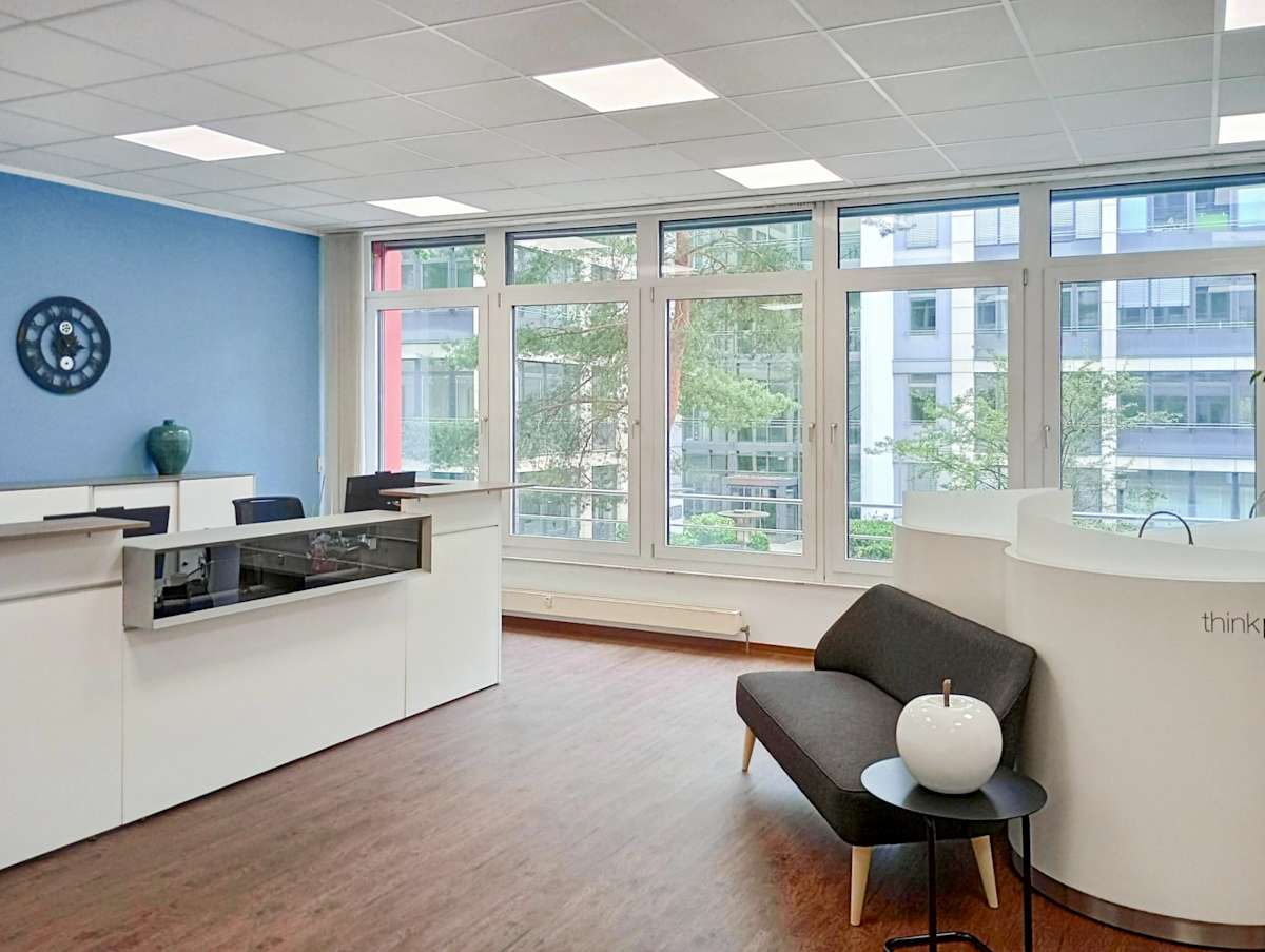 HQ - Neu-Isenburg, Dornhoffstrasse interior photo 10