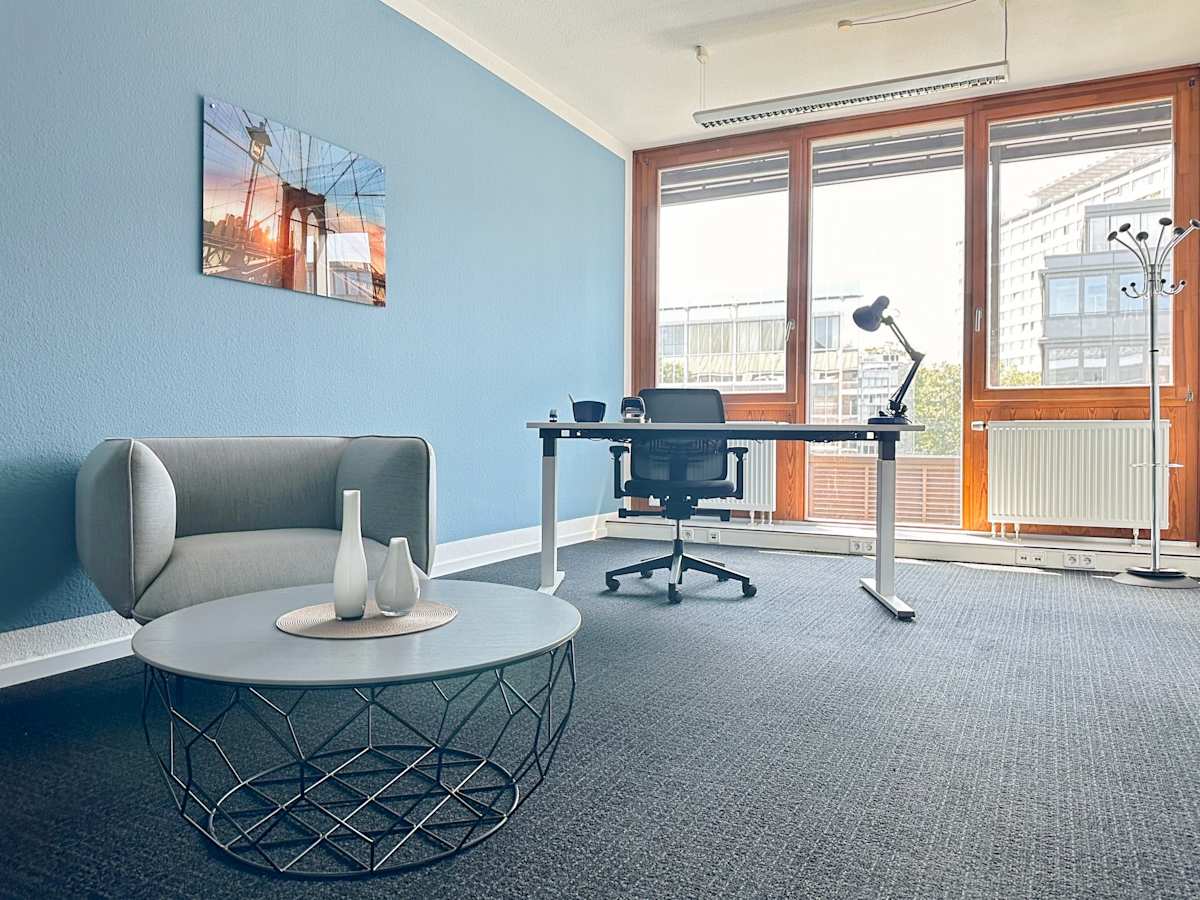 Regus - Stuttgart, Friedrichstrasse interior photo 11