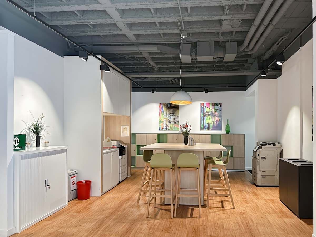 Regus - Stuttgart, Friedrichstrasse interior photo 5