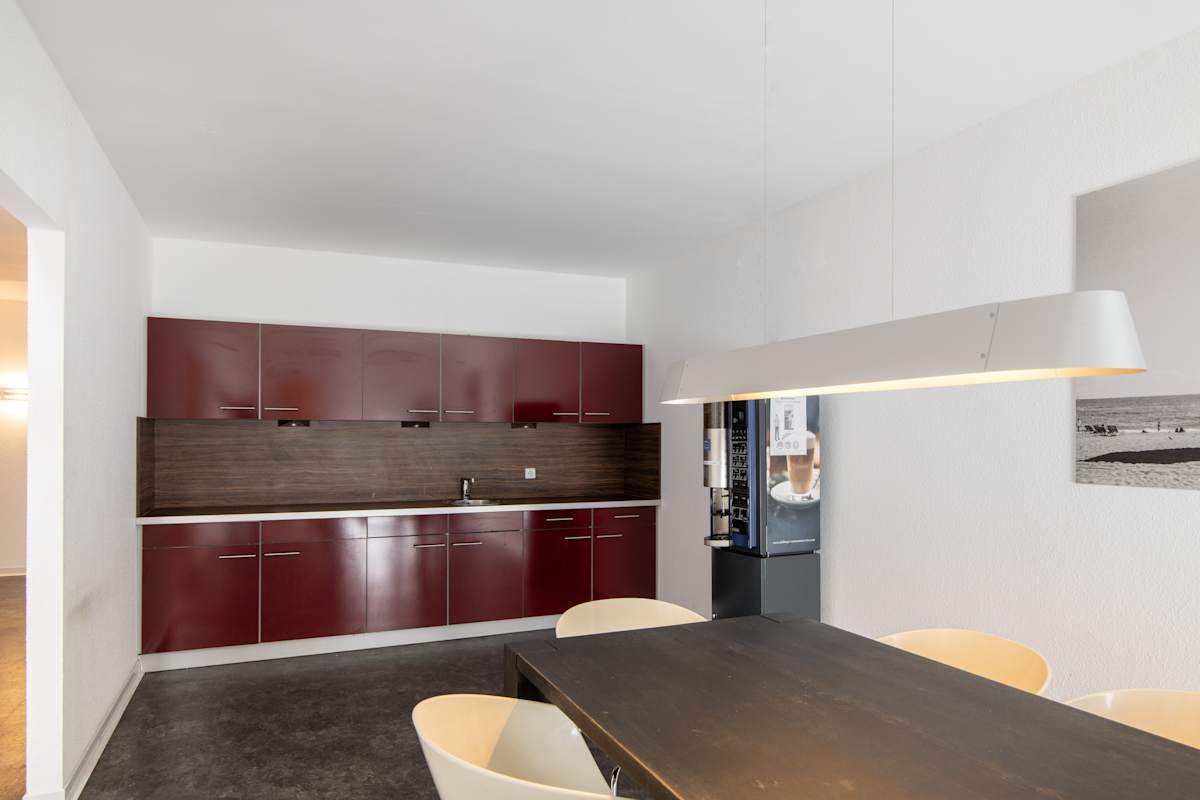 HQ - Erfurt, Erfurt Stadion interior photo 6