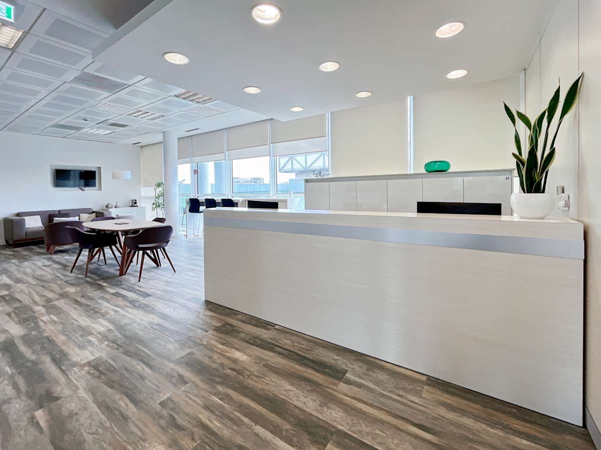 Regus - Milan, Maciachini Center interior photo 11