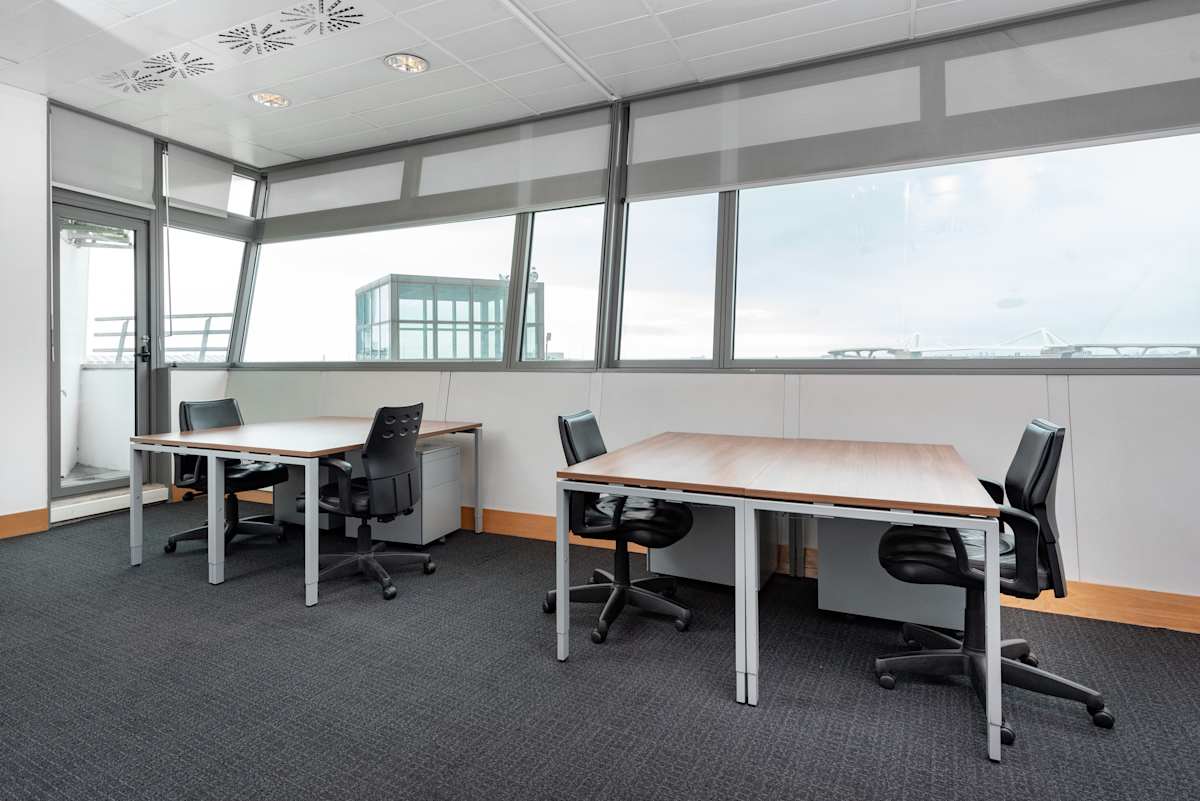 Regus - Barcelona World Trade Centre interior photo 4