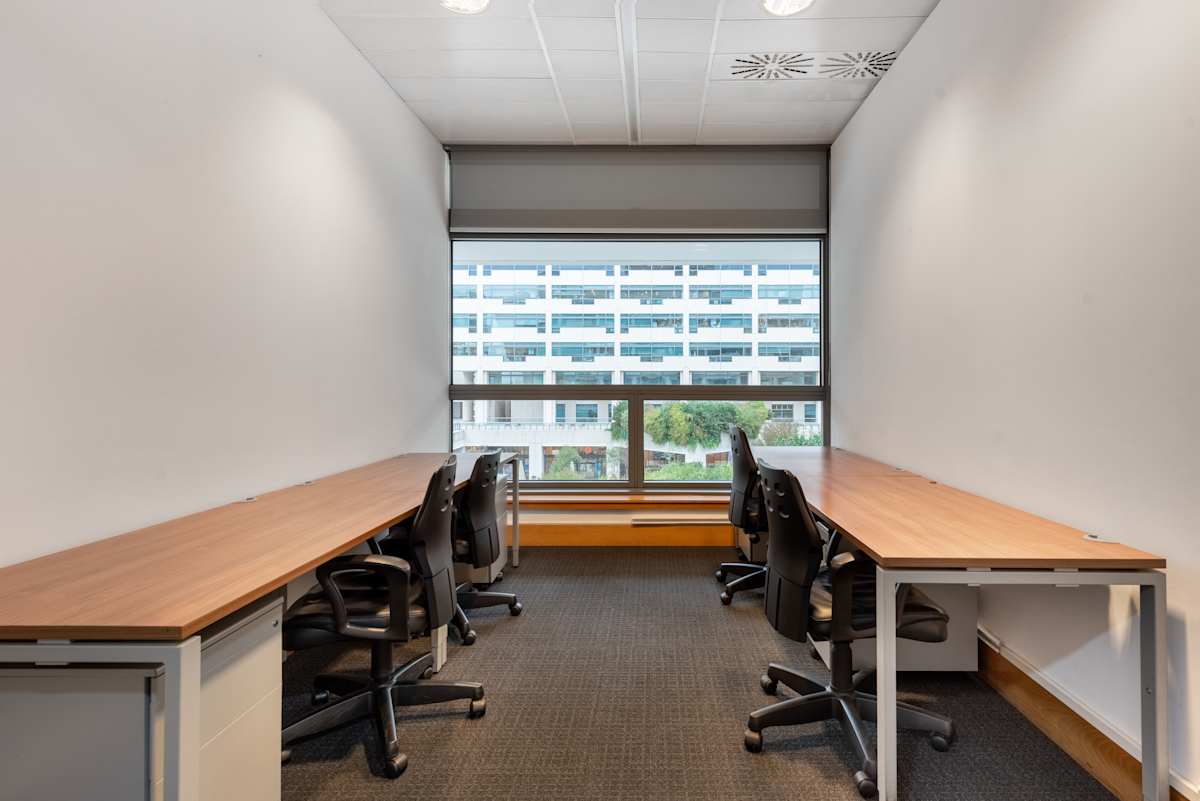 Regus - Barcelona World Trade Centre interior photo 7