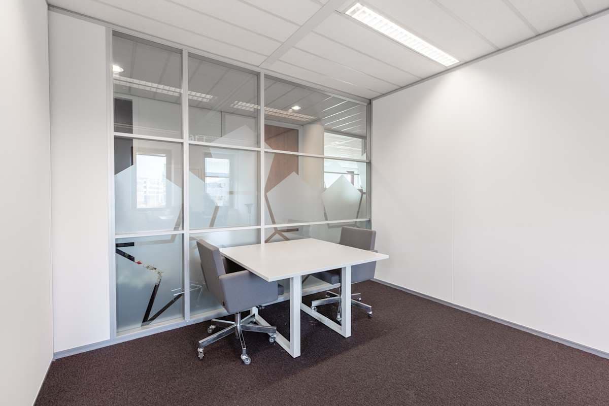 Regus - Amsterdam Sloterdijk Teleport Towers interior photo 8