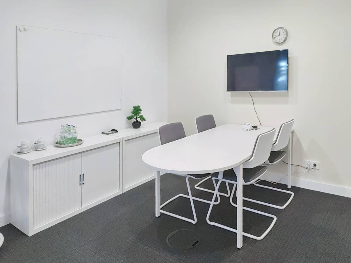 Regus Alexanderplatz interior photo 9